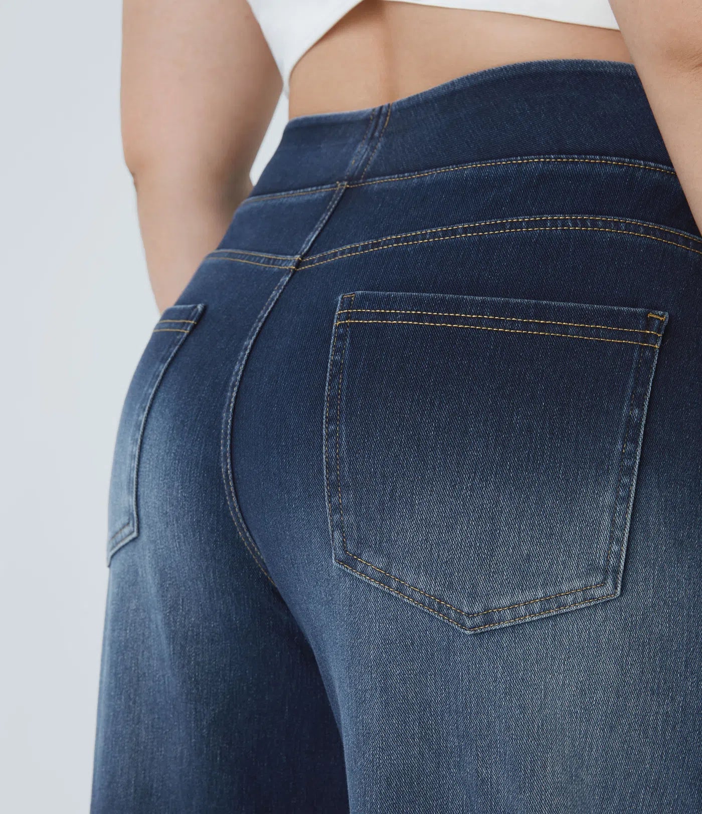 High-Waist Wide-Leg Jeans – Stretch Fit