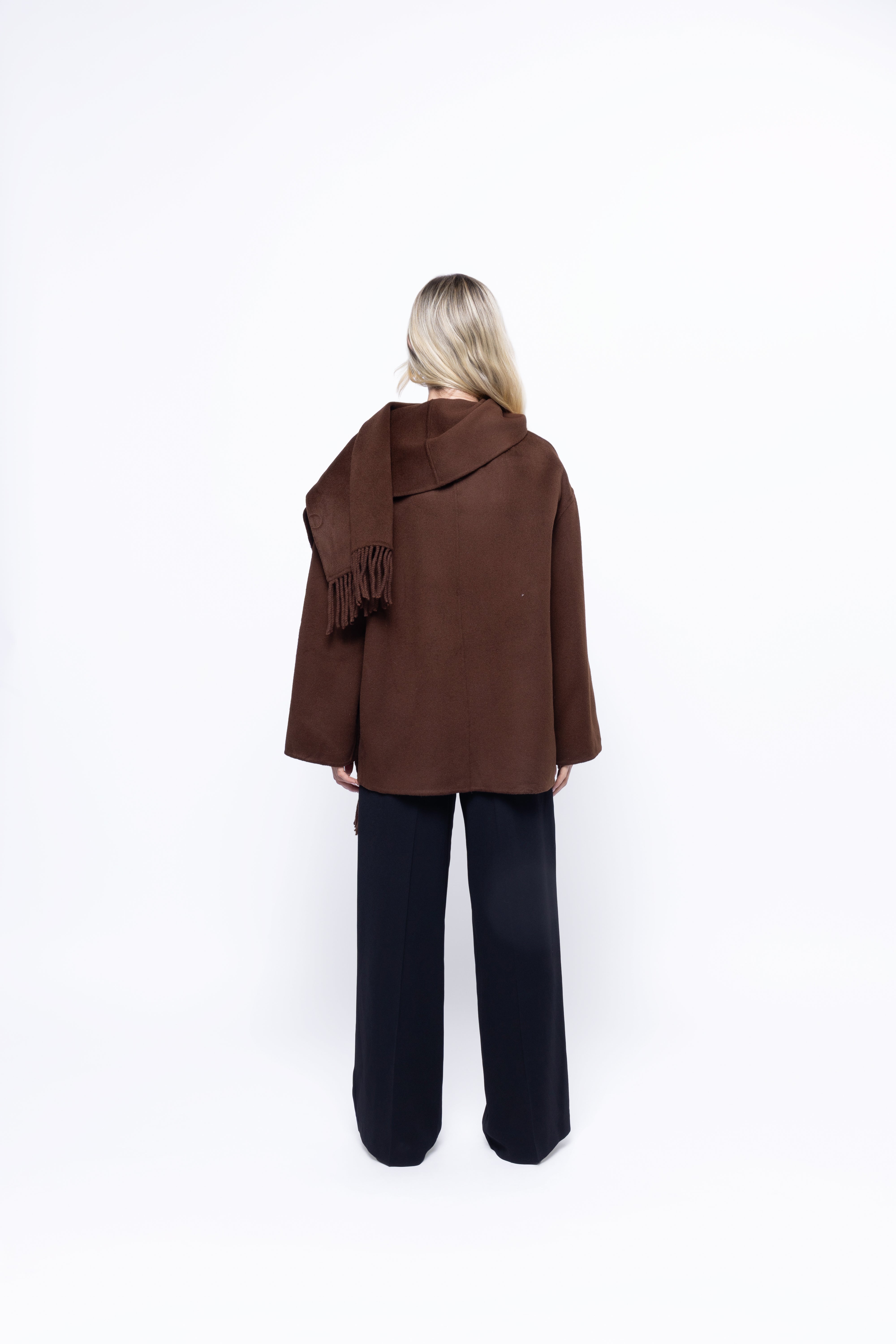 Siena Wool-Blend Scarf Coat – Effortless Elegance, Timeless Warmth