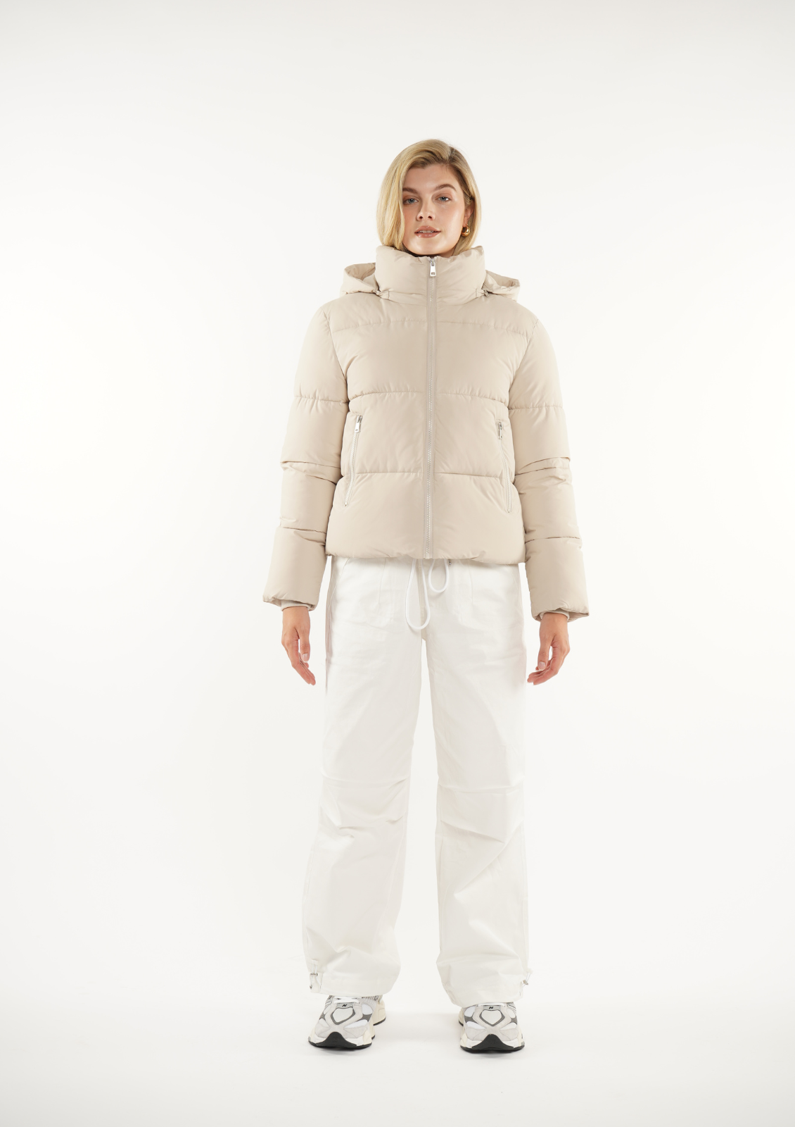 Thermal Puffer Jacket – Removable Hood & Deep Pockets