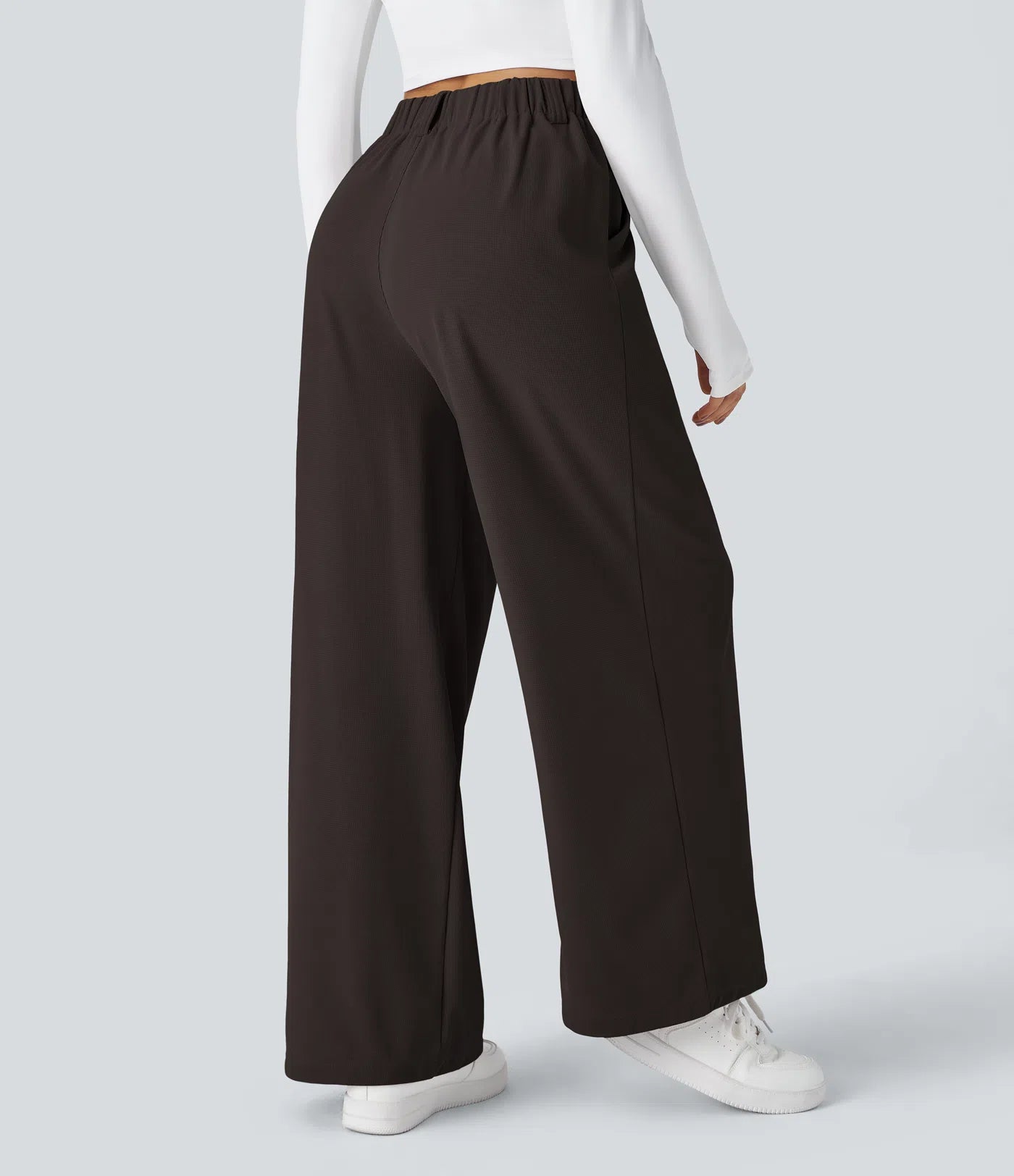 Embossed Wide-Leg Tailored Pants – High-Waist Fit