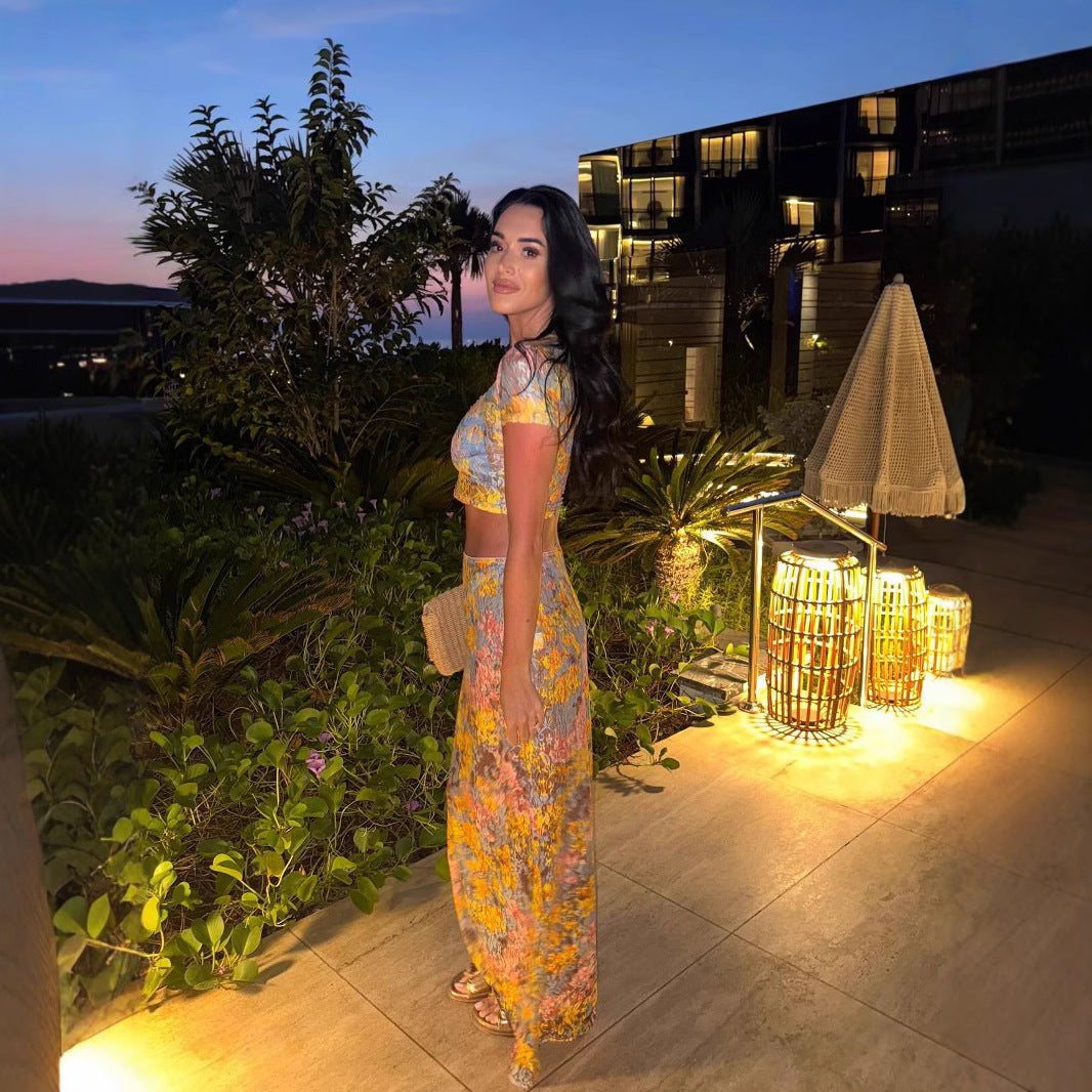 Amaris | Floral Print Two-Piece Set – Vibrant, Feminine, Effortless