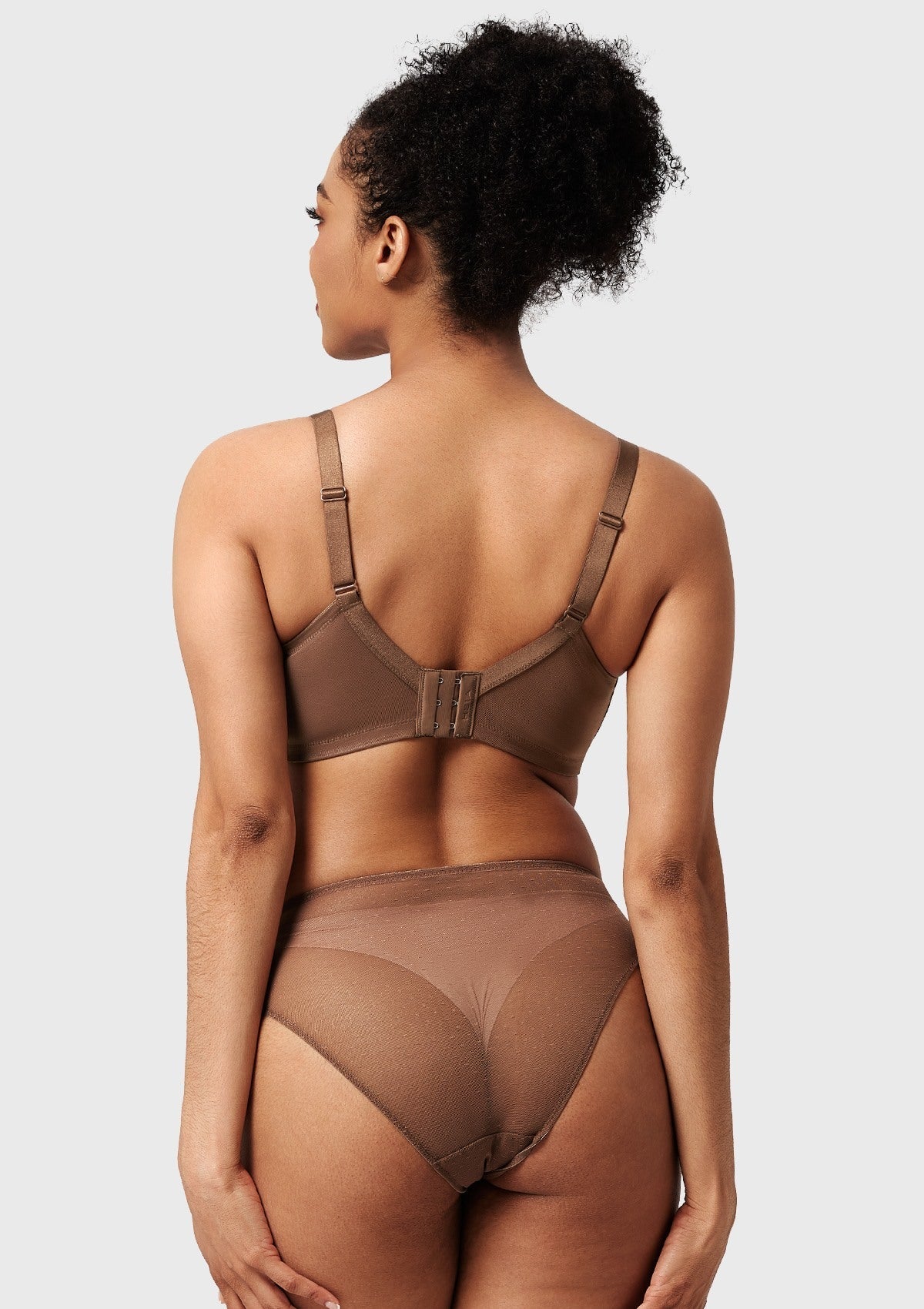 (Cardi B recommends)Enchante Unlined Lace Underwire Bra