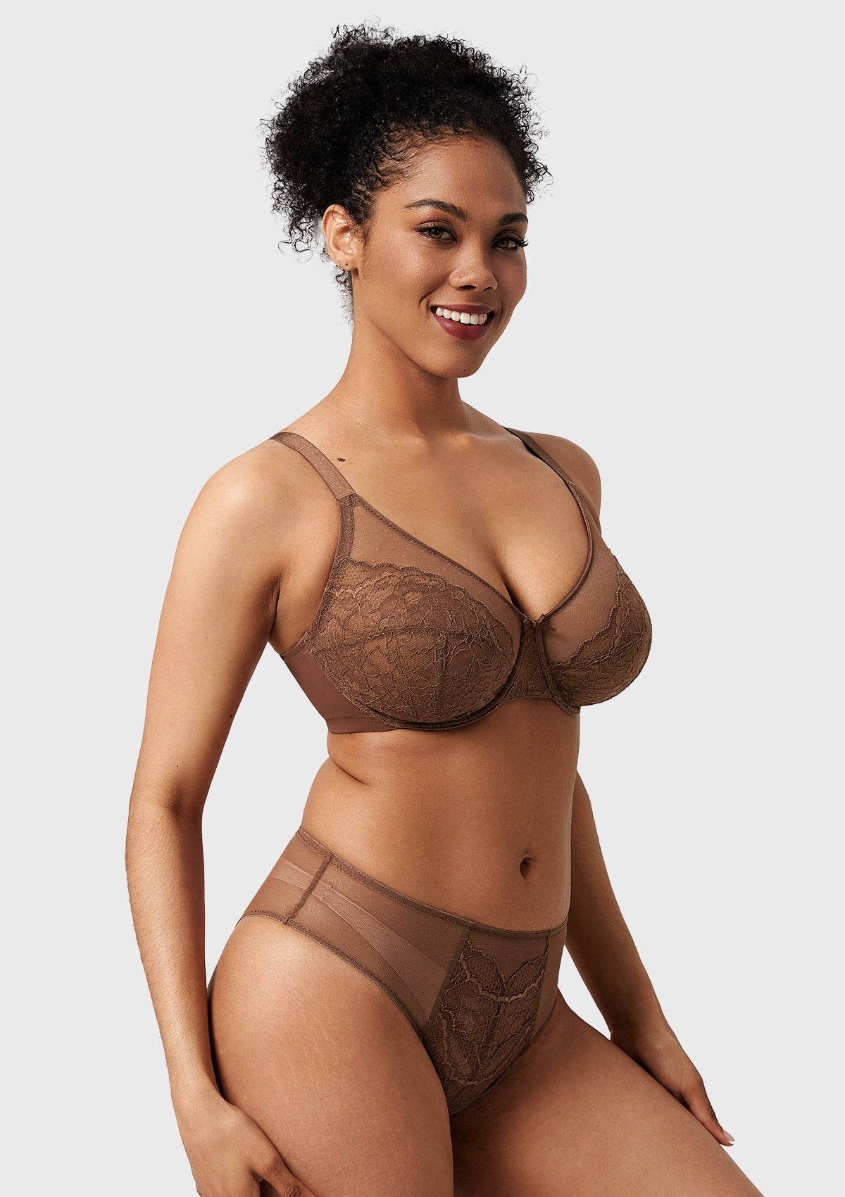 (Cardi B recommends)Enchante Unlined Lace Underwire Bra