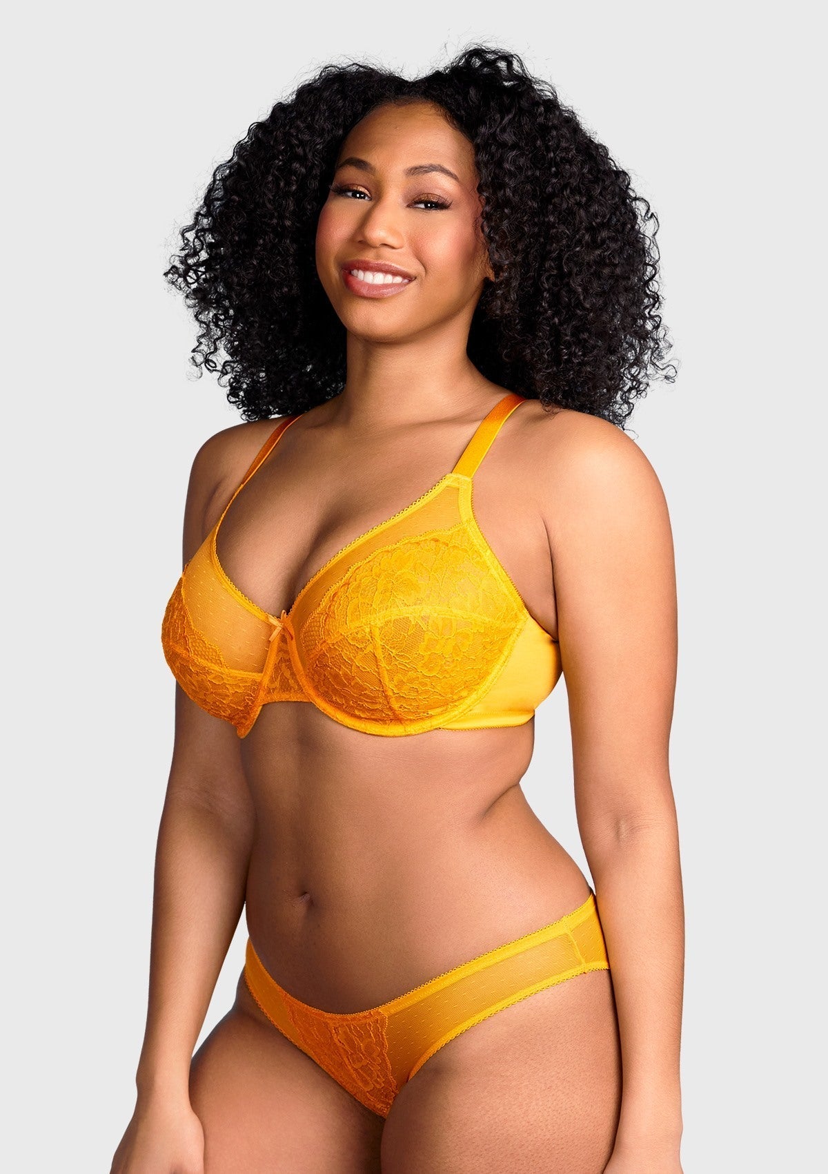 (Cardi B recommends)Enchante Unlined Lace Underwire Bra