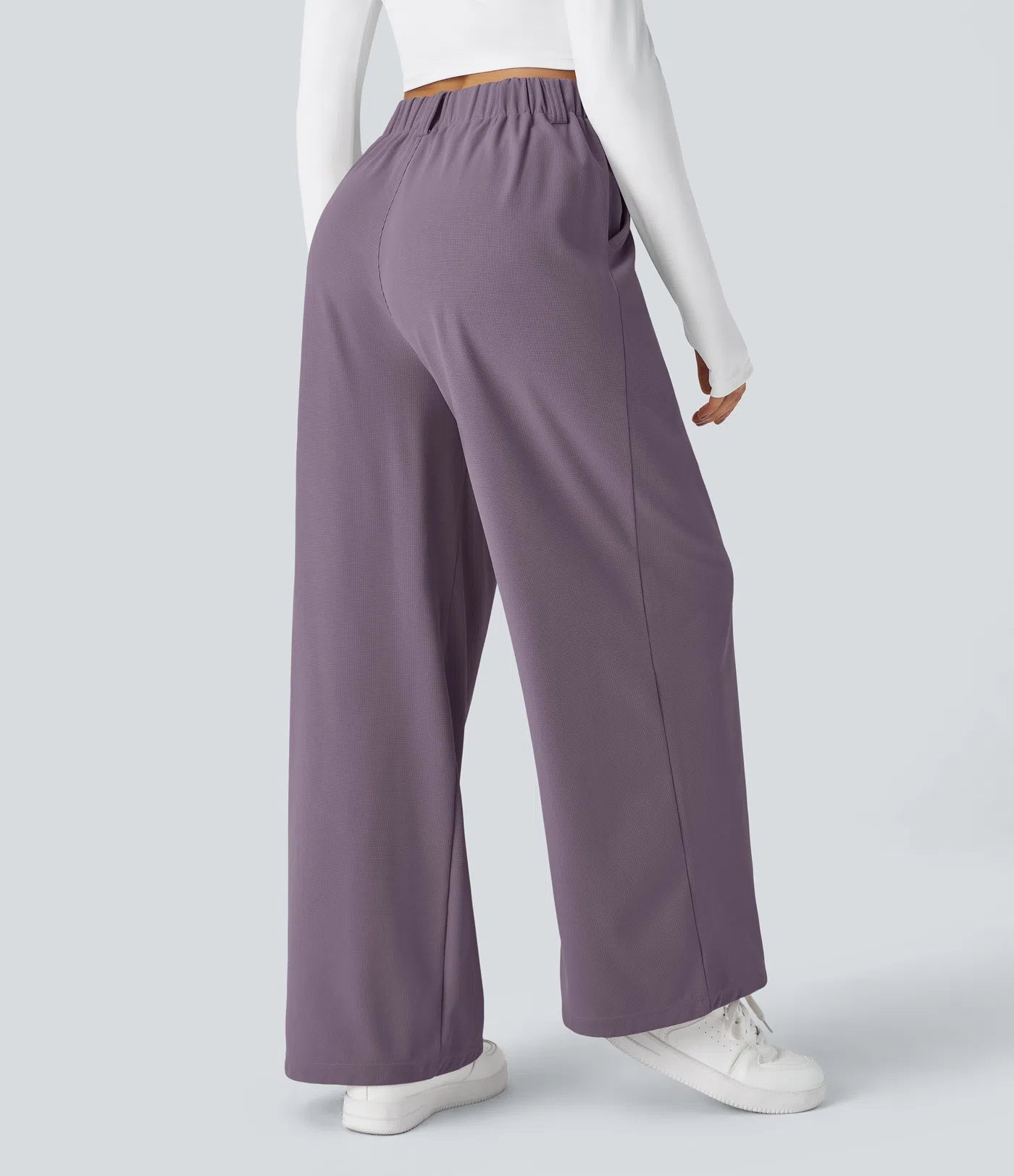 Embossed Wide-Leg Tailored Pants – High-Waist Fit