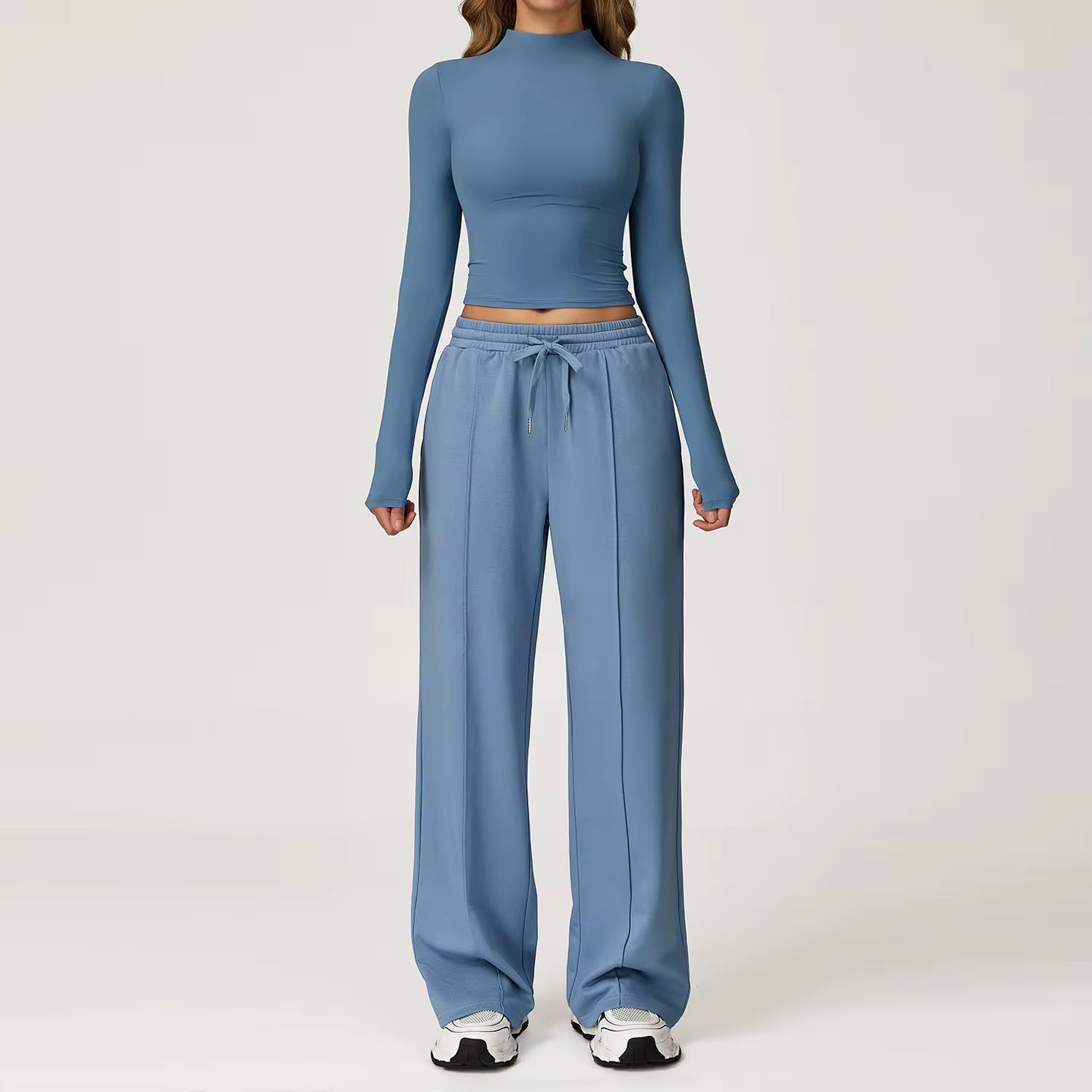 Matching Lounge Set – Long-Sleeve Crop & Wide-Leg Pants