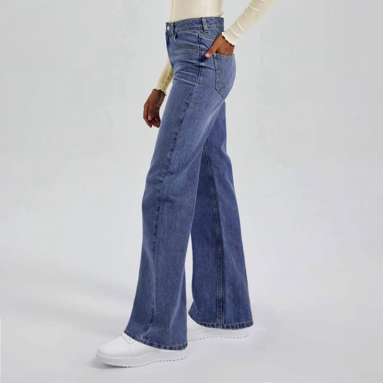 High-Waist Wide-Leg Jeans – Casual Urban Cut