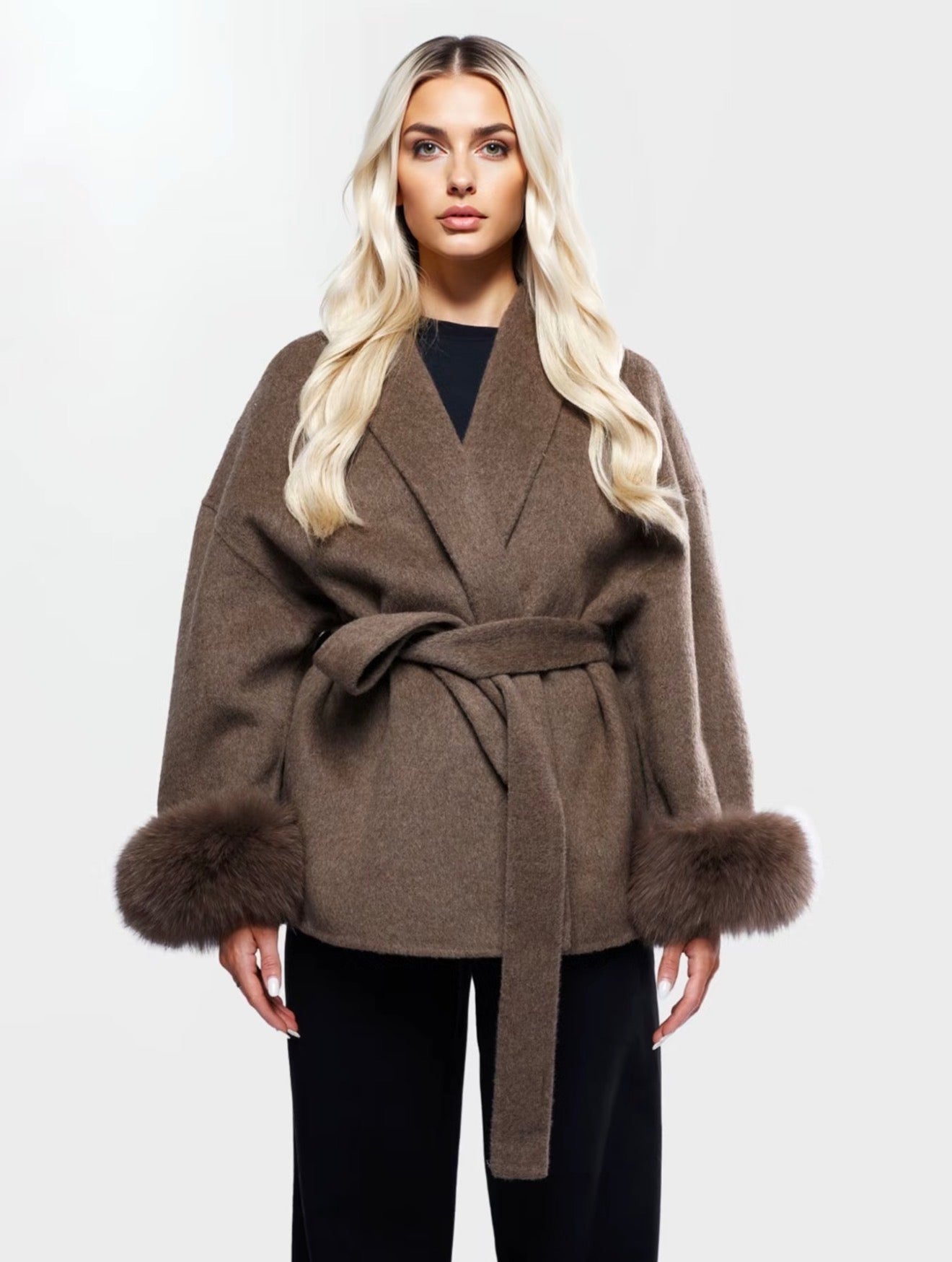Wool Coat – Refined Warmth, Timeless Elegance