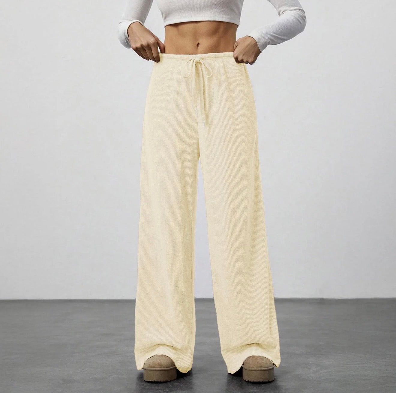 Casual Wide-Leg Track Pants – High Waist Style