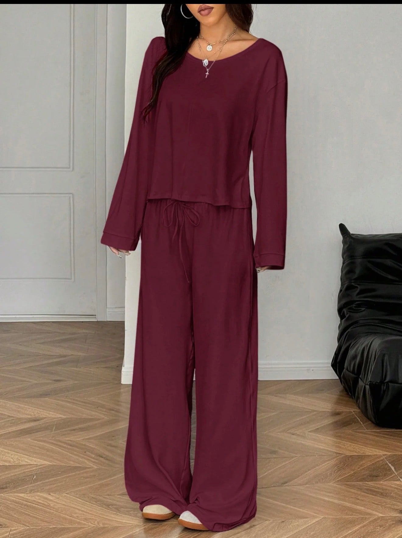 The Soft Lounge Set – Effortless Elegance, All-Day Comfort