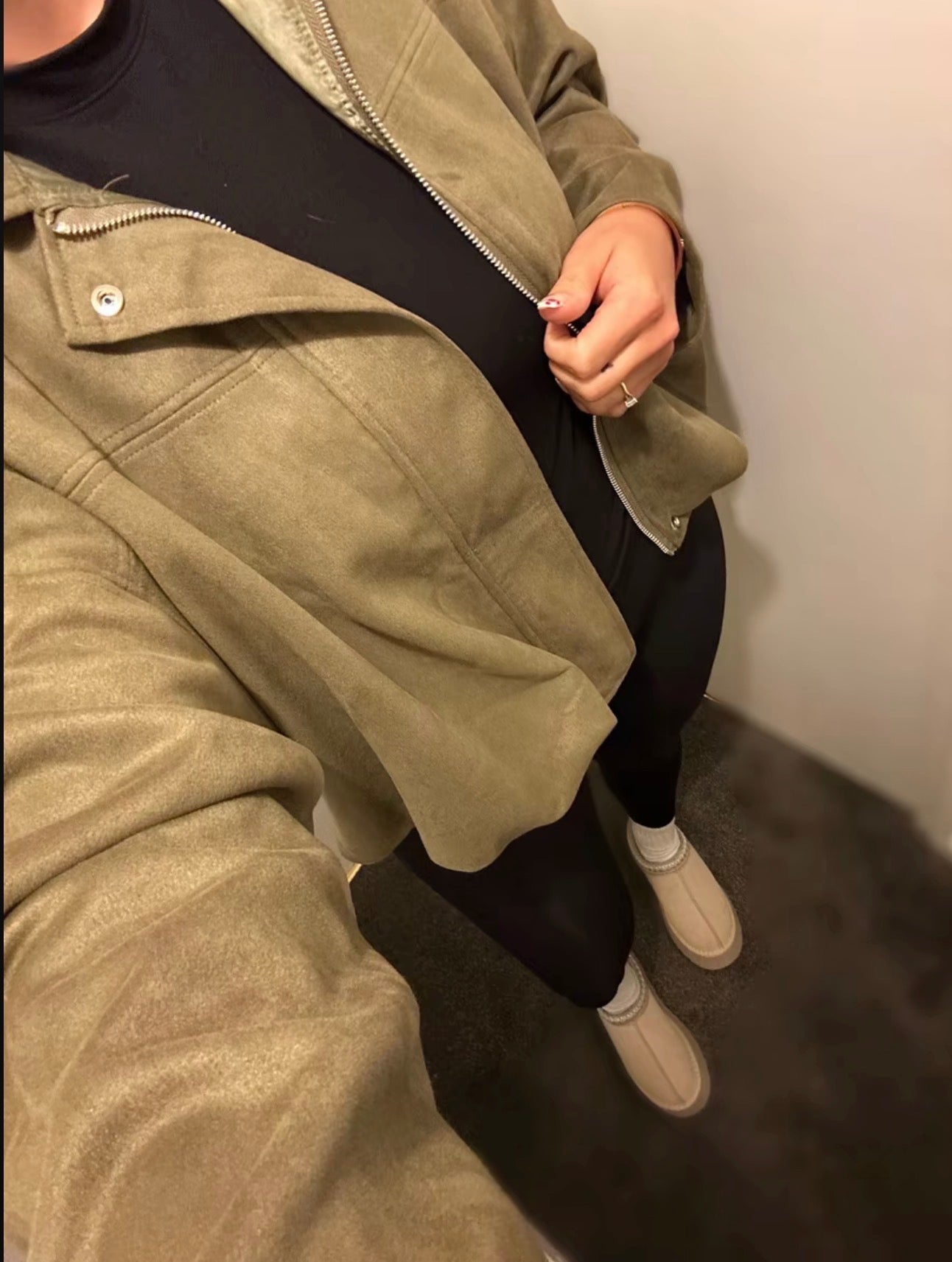 PHOTO Vintage Oversized Suede Bomber Jacket - Relaxed Zip Fit