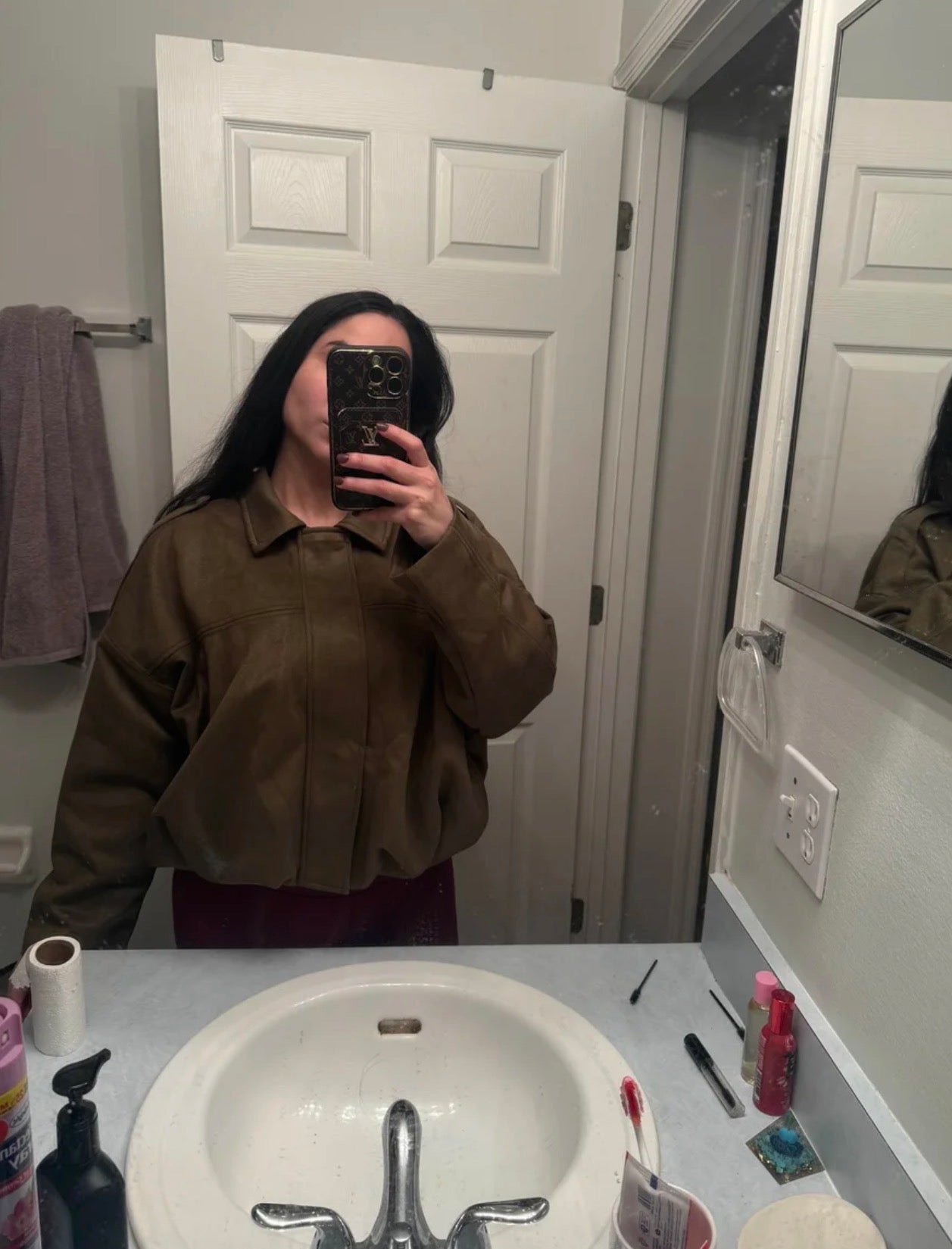 PHOTO Vintage Oversized Suede Bomber Jacket - Relaxed Zip Fit