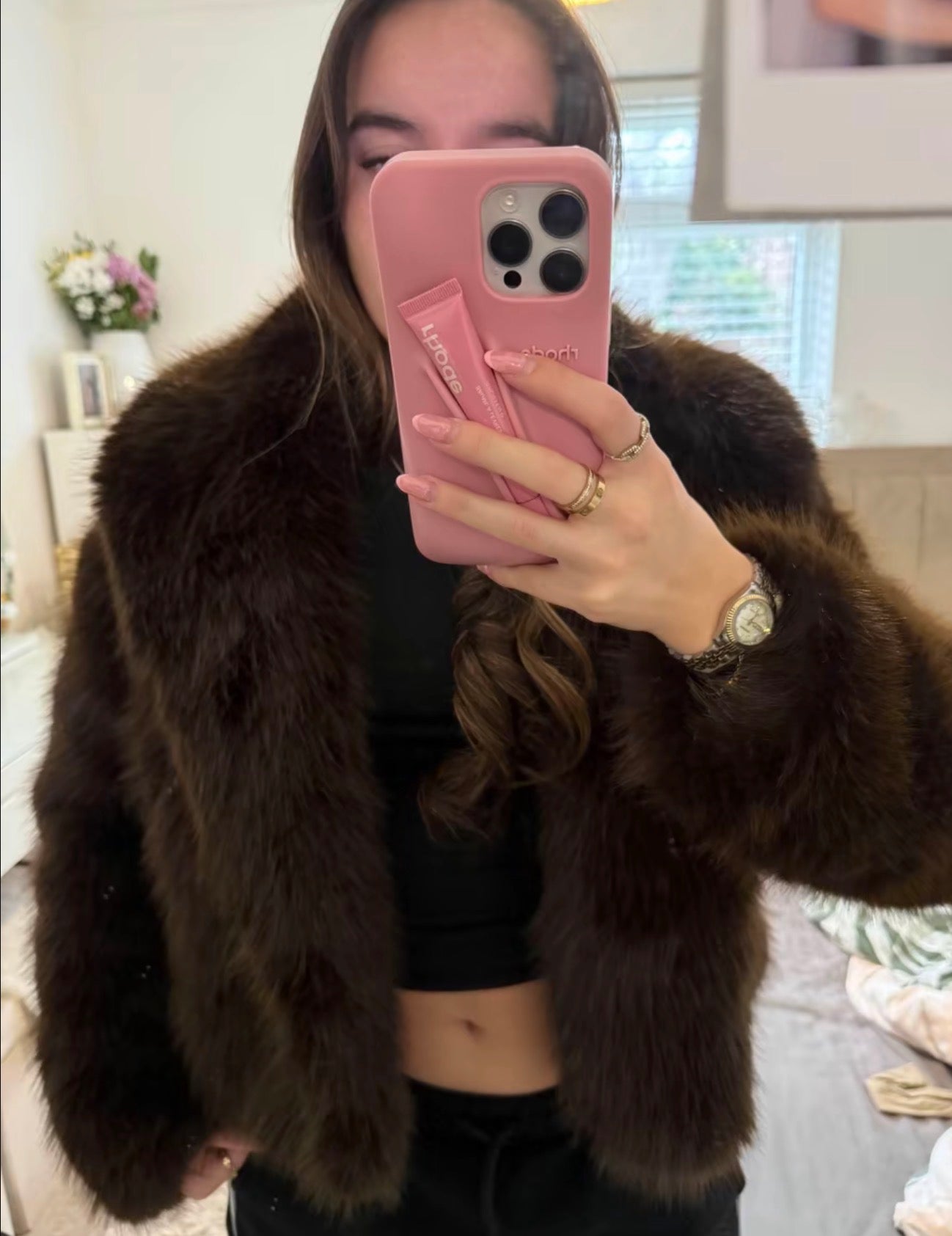 PHOTO Plush Faux-Fur Jacket – Oversized Collar, Luxe Soft Touch
