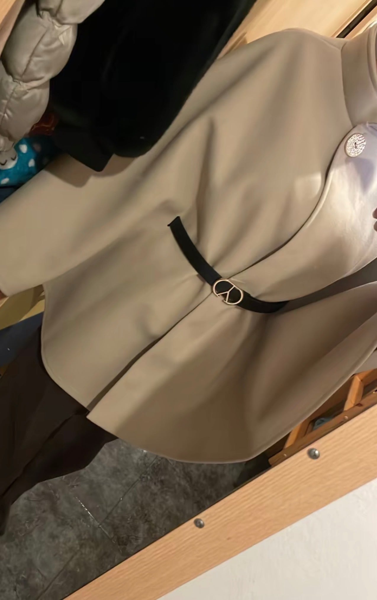 PHOTO Belted High-Neck Cape – One Size Oversized Fit