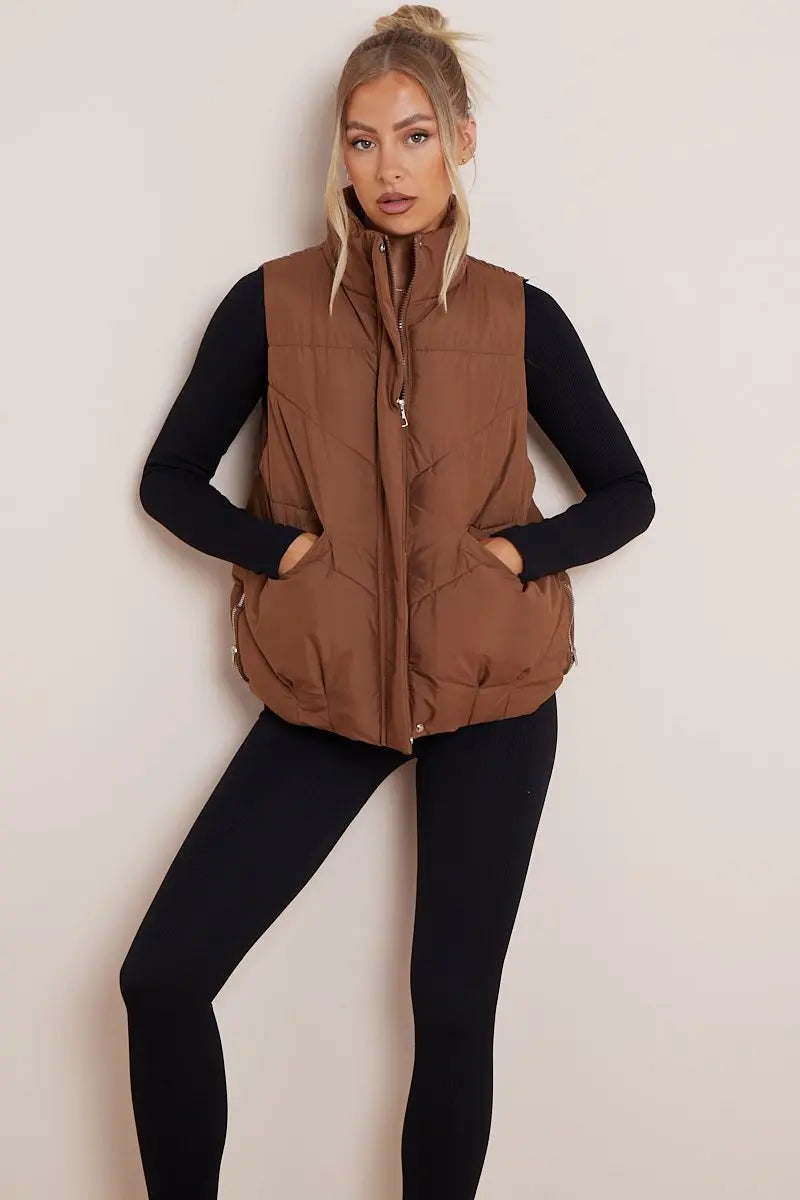 Stand-Collar Zip-Up Gilet – Sleeveless with Hem-Zip Detail