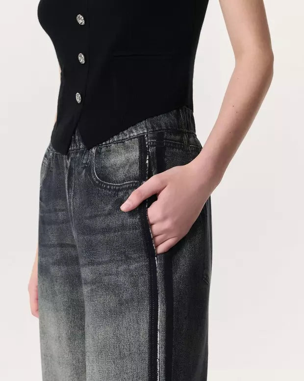 Two-Tone Sweat-Look Jeans – Vintage Wash