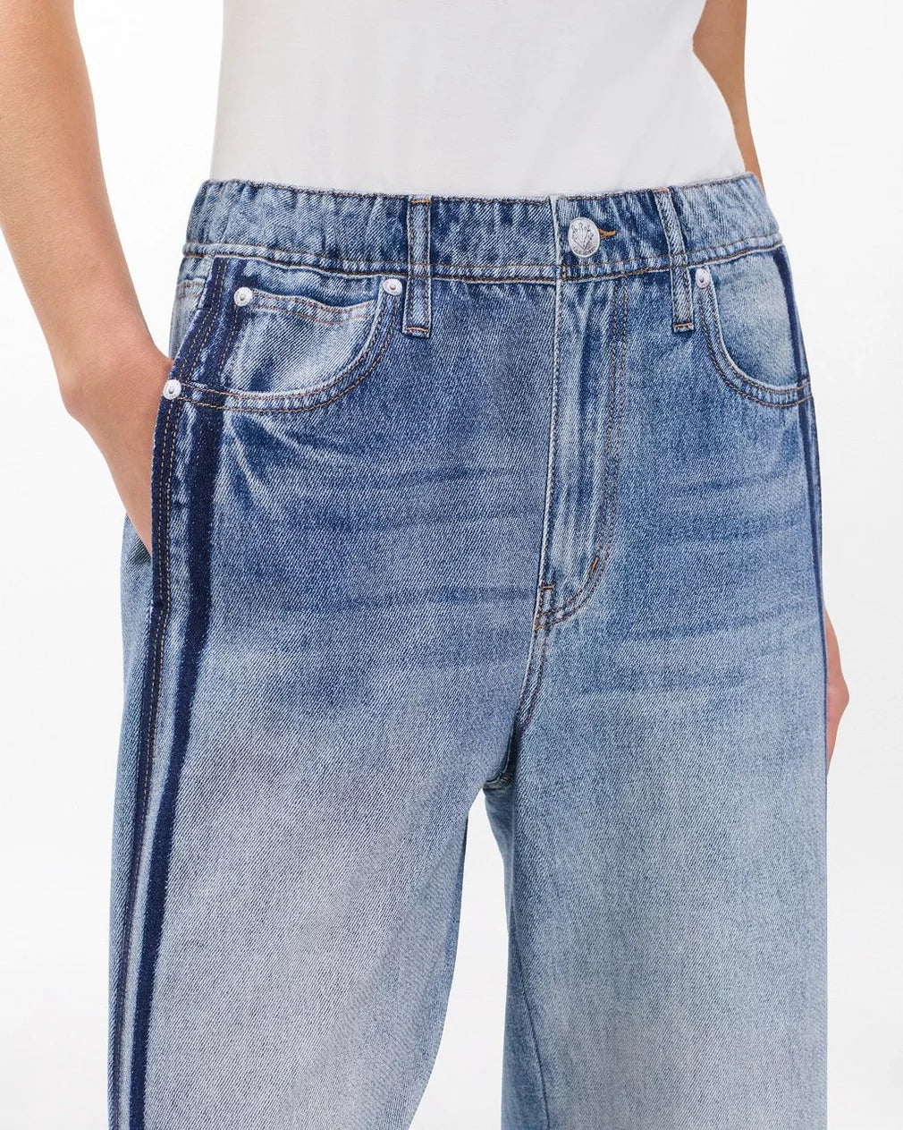 Two-Tone Sweat-Look Jeans – Vintage Wash