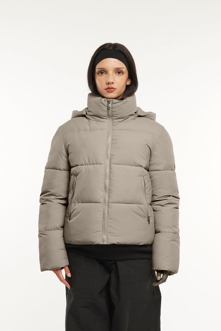 Thermal Puffer Jacket – Removable Hood & Deep Pockets