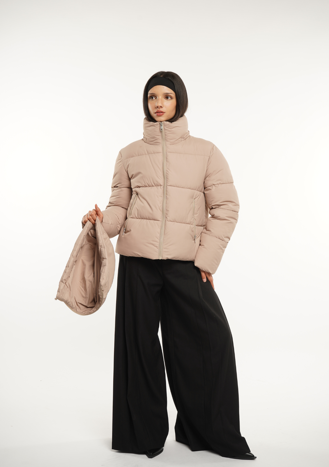 Thermal Puffer Jacket – Removable Hood & Deep Pockets