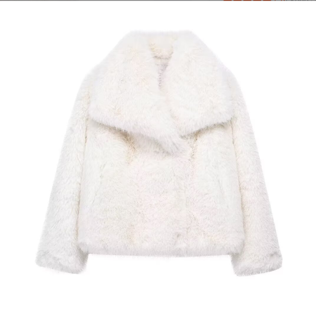 Plush Faux-Fur Jacket – Oversized Collar, Luxe Soft Touch