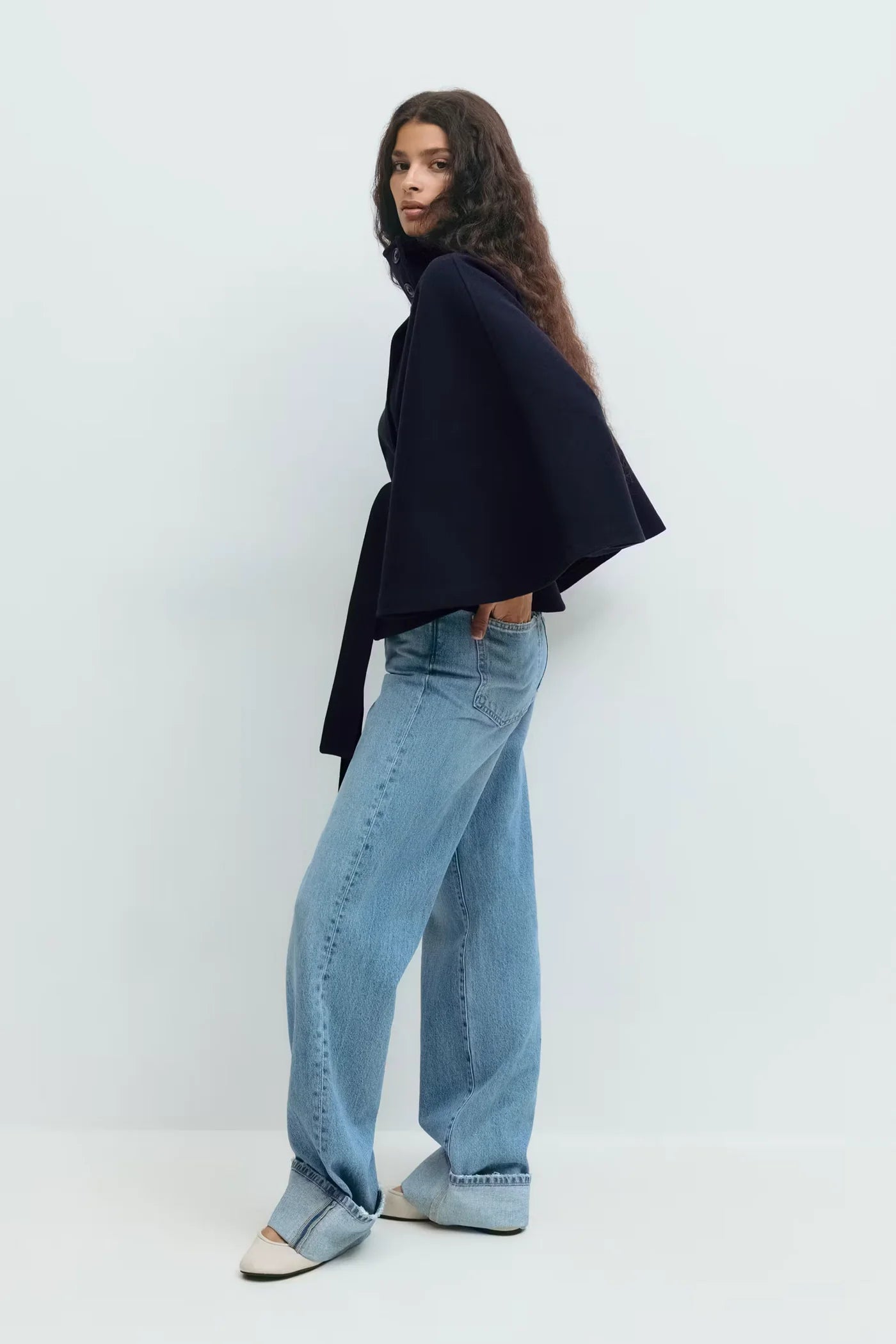 Belted High-Neck Cape – One Size Oversized Fit