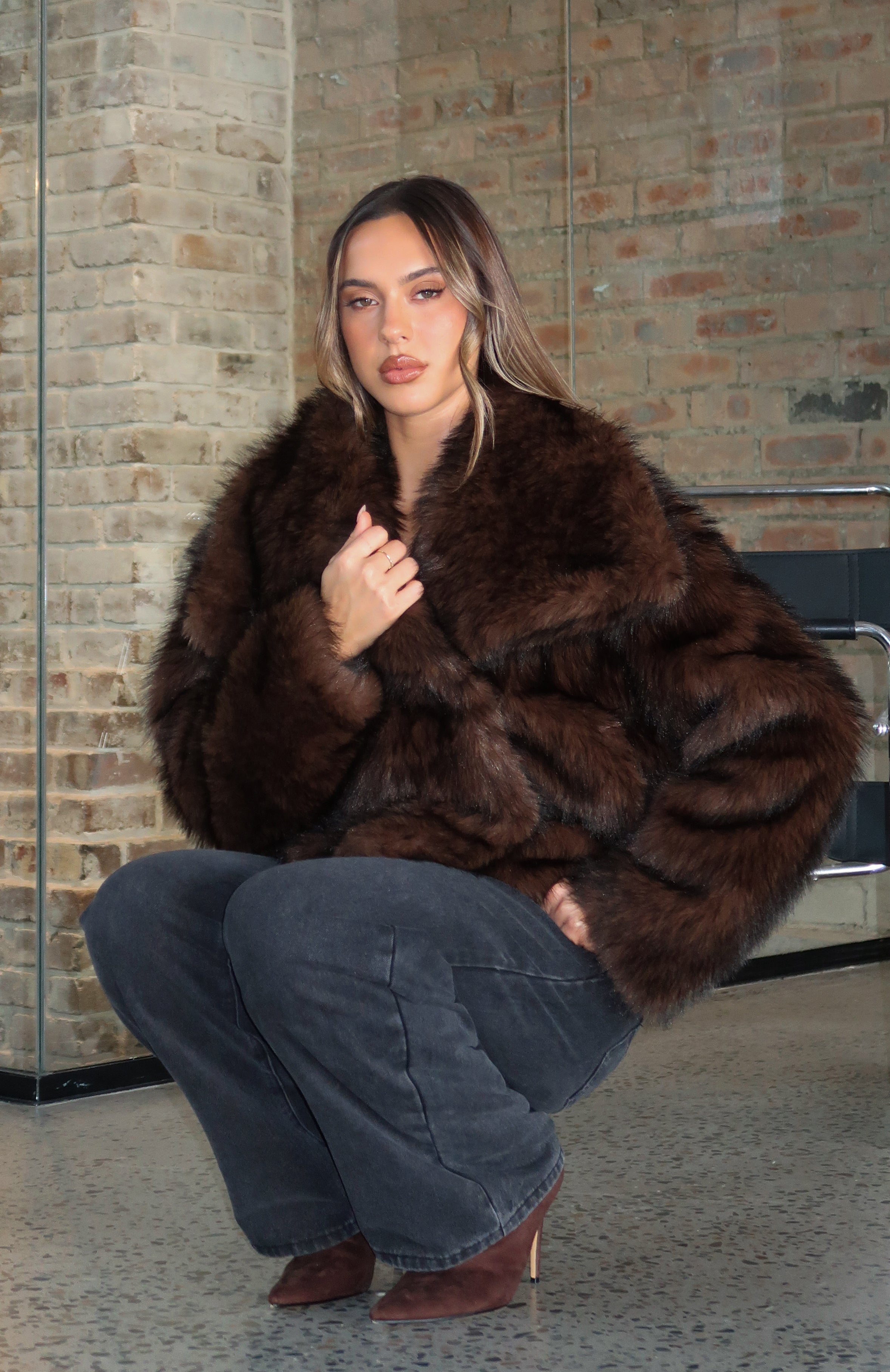 Plush Faux-Fur Jacket – Oversized Collar, Luxe Soft Touch